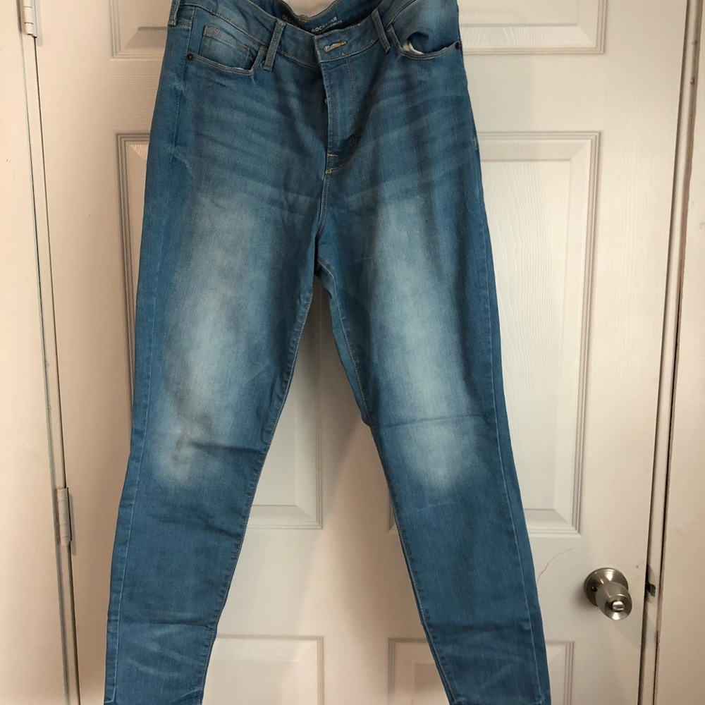 OLD NAVY: Skinny jeans